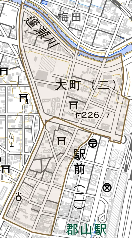大町とその周辺の地図。町の範囲を重ねている