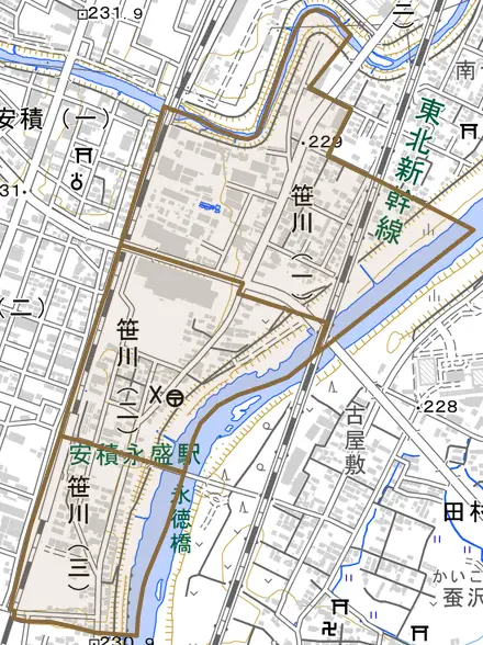 笹川とその周辺の地図。町の範囲を重ねている