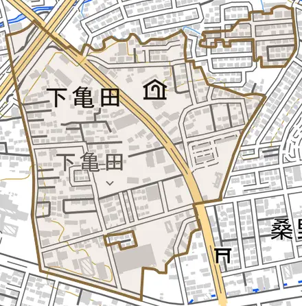 字下亀田とその周辺の地図。町の範囲を重ねている