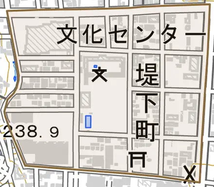 堤下町とその周辺の地図。町の範囲を重ねている