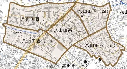 八山田西とその周辺の地図。町の範囲を重ねている