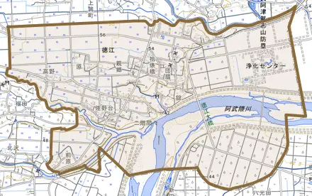 大字徳江とその周辺の地図。町の範囲を重ねている