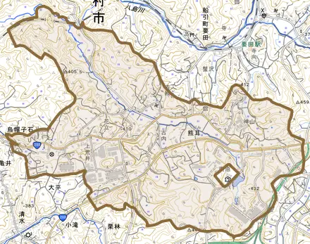 字烏帽子石とその周辺の地図。町の範囲を重ねている