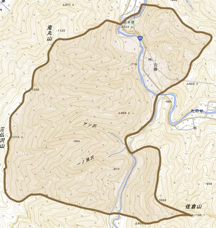 穴原とその周辺の地図。町の範囲を重ねている