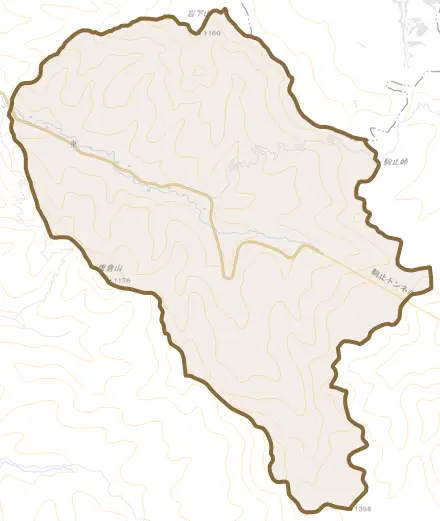 東とその周辺の地図。町の範囲を重ねている