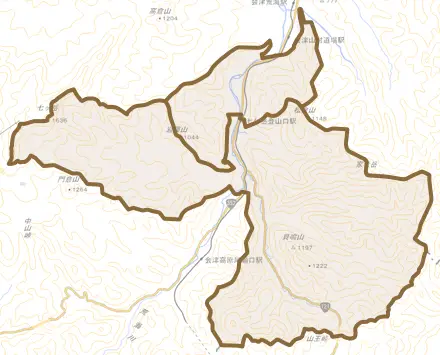 糸沢とその周辺の地図。町の範囲を重ねている