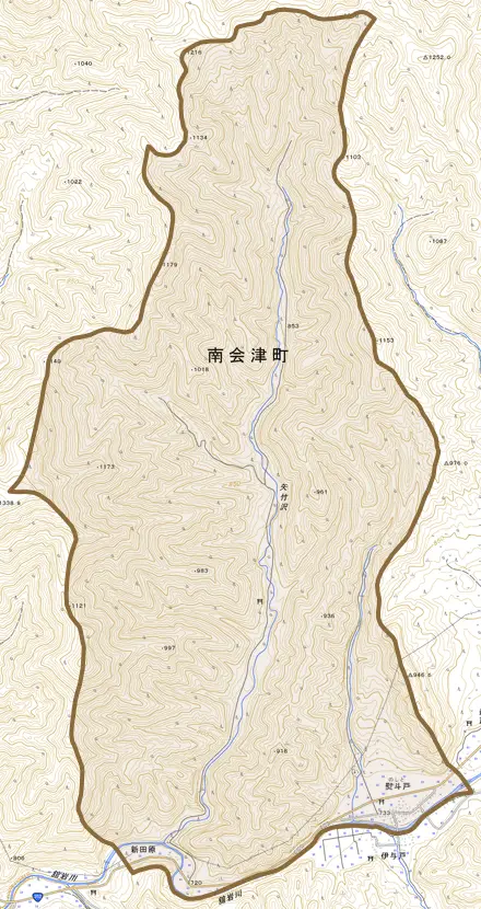 熨斗戸とその周辺の地図。町の範囲を重ねている