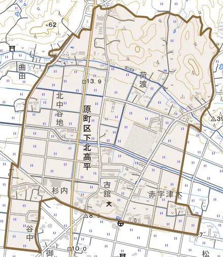 原町区下北高平とその周辺の地図。町の範囲を重ねている