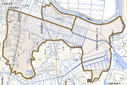 小高区岡田とその周辺の地図。町の範囲を重ねている
