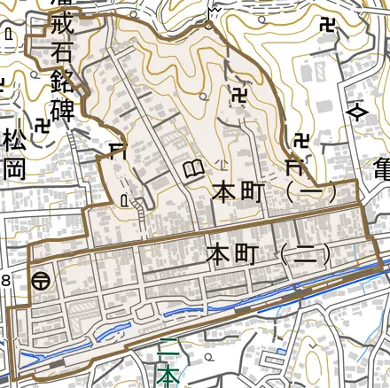 本町とその周辺の地図。町の範囲を重ねている