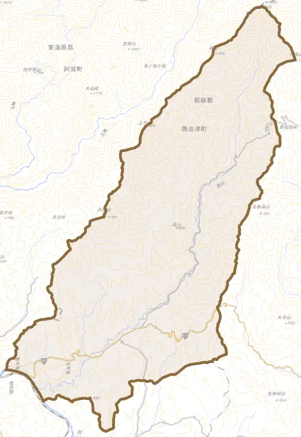 奥川大字飯根とその周辺の地図。町の範囲を重ねている