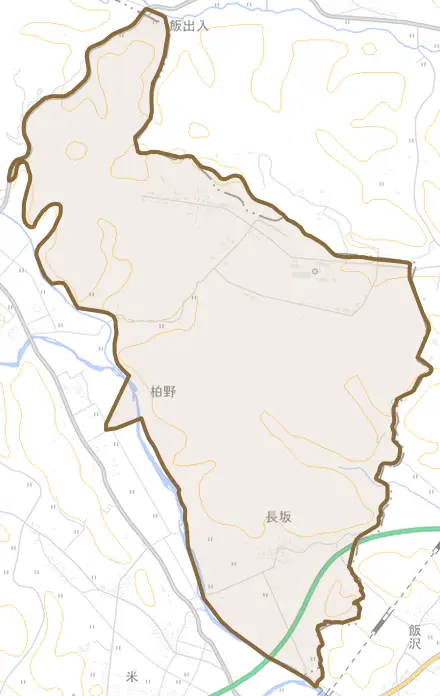 大字長坂とその周辺の地図。町の範囲を重ねている