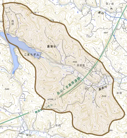 大字菖蒲谷とその周辺の地図。町の範囲を重ねている