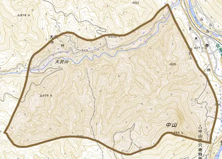 大字大沢とその周辺の地図。町の範囲を重ねている