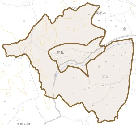 東形見とその周辺の地図。町の範囲を重ねている