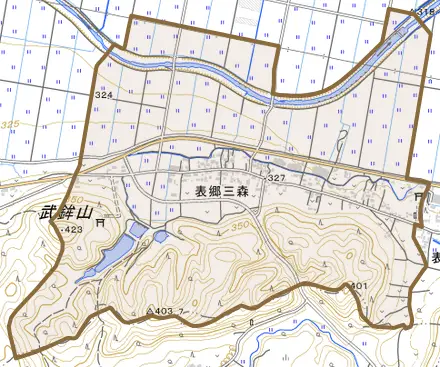 表郷三森とその周辺の地図。町の範囲を重ねている