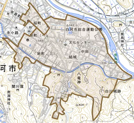 桜町とその周辺の地図。町の範囲を重ねている