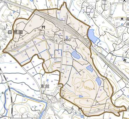 日照田とその周辺の地図。町の範囲を重ねている