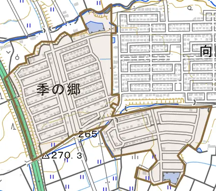 季の郷とその周辺の地図。町の範囲を重ねている