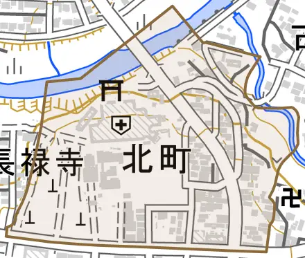 北町とその周辺の地図。町の範囲を重ねている