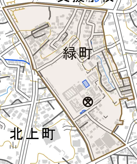 緑町とその周辺の地図。町の範囲を重ねている