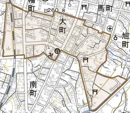 大町とその周辺の地図。町の範囲を重ねている