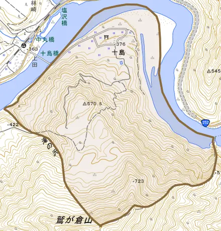 大字十島とその周辺の地図。町の範囲を重ねている