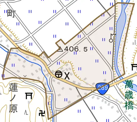 大字黒谷とその周辺の地図。町の範囲を重ねている