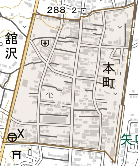 本町とその周辺の地図。町の範囲を重ねている