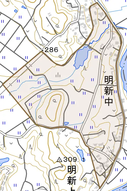明新中とその周辺の地図。町の範囲を重ねている