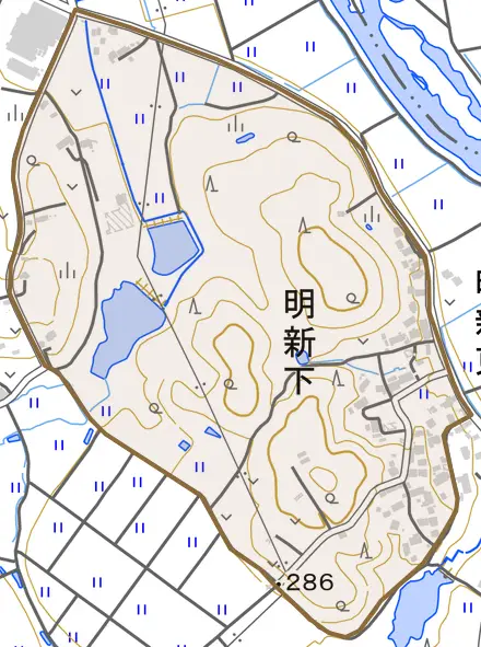 明新下とその周辺の地図。町の範囲を重ねている