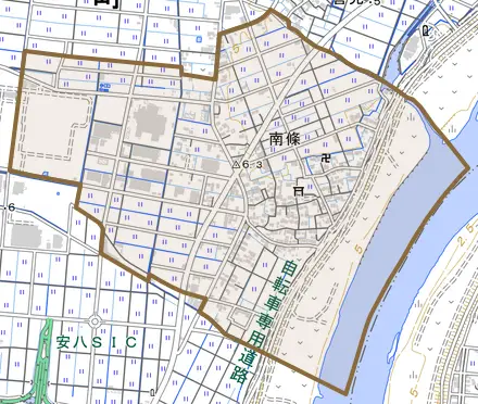 南條とその周辺の地図。町の範囲を重ねている