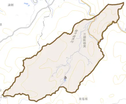 三郷町椋実とその周辺の地図。町の範囲を重ねている