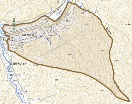 萩原町宮田とその周辺の地図。町の範囲を重ねている