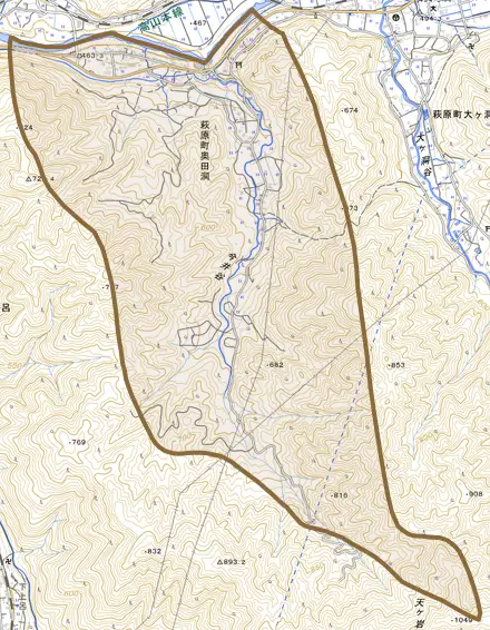 萩原町奥田洞とその周辺の地図。町の範囲を重ねている