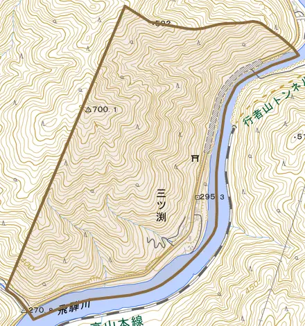 三ツ渕とその周辺の地図。町の範囲を重ねている