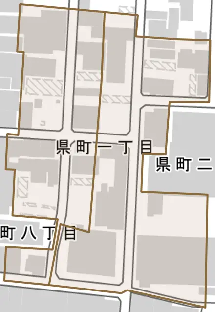 県町とその周辺の地図。町の範囲を重ねている