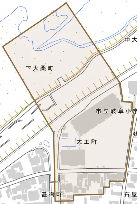 大工町とその周辺の地図。町の範囲を重ねている