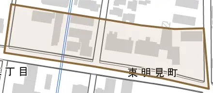 東明見町とその周辺の地図。町の範囲を重ねている