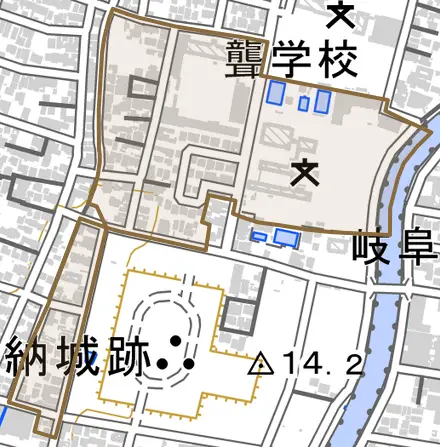 加納西丸町とその周辺の地図。町の範囲を重ねている