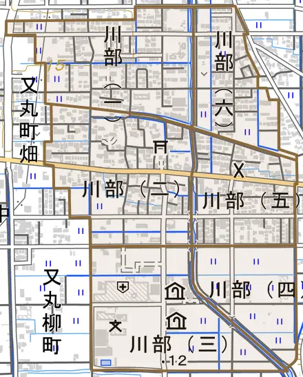 川部とその周辺の地図。町の範囲を重ねている