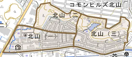 北山とその周辺の地図。町の範囲を重ねている