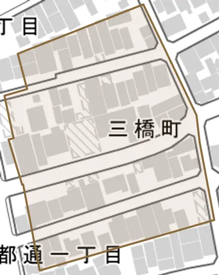 三橋町とその周辺の地図。町の範囲を重ねている