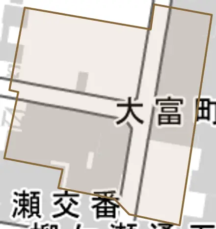 大富町とその周辺の地図。町の範囲を重ねている