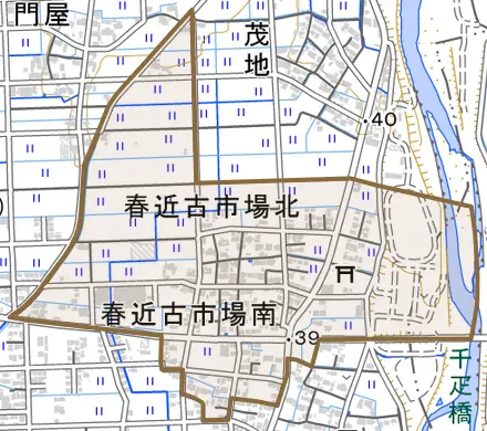 春近古市場とその周辺の地図。町の範囲を重ねている