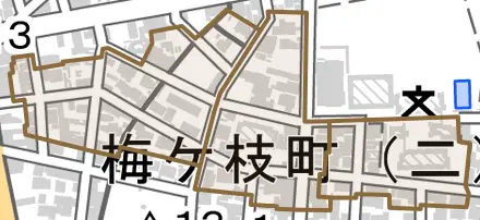 梅ケ枝町とその周辺の地図。町の範囲を重ねている