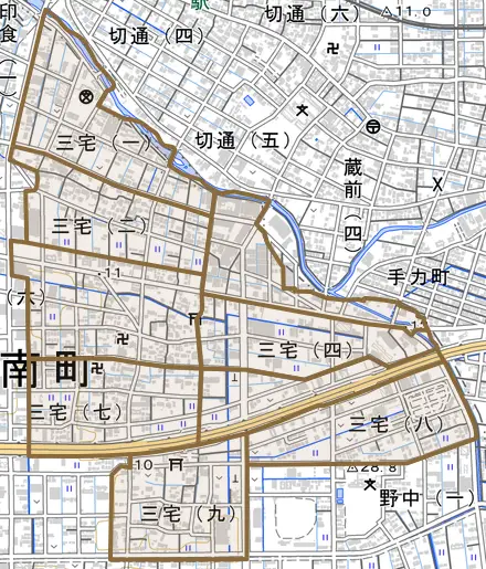 三宅とその周辺の地図。町の範囲を重ねている