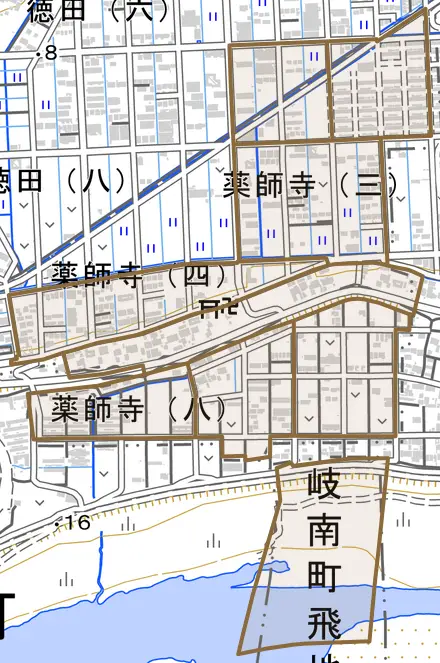 薬師寺とその周辺の地図。町の範囲を重ねている