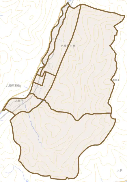 八幡町市島とその周辺の地図。町の範囲を重ねている