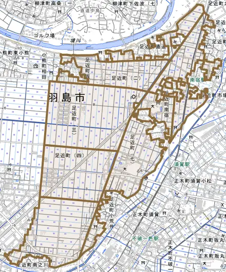 足近町とその周辺の地図。町の範囲を重ねている